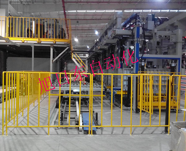 1679536948179669.jpg 冰柜自動(dòng)發(fā)泡線(xiàn).jpg